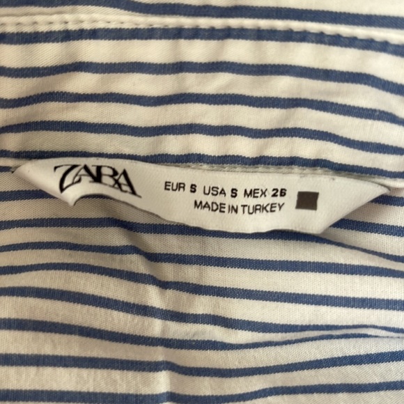 Zara blue striped crop button up shirt with baby puff shoulders - Picture 5 of 6